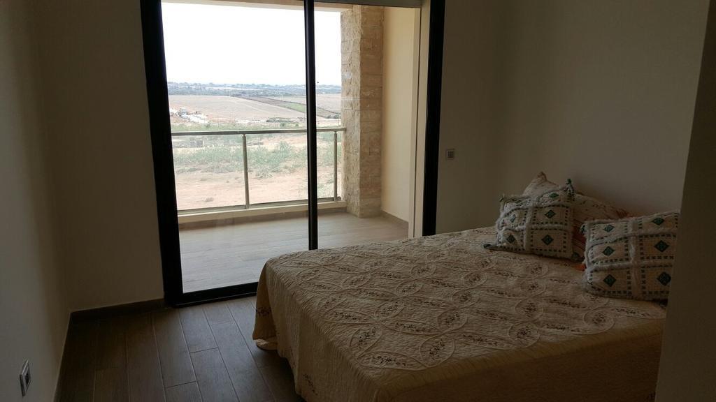 Plage Des Nations Apartment Sidi Bouqnadel Chambre photo